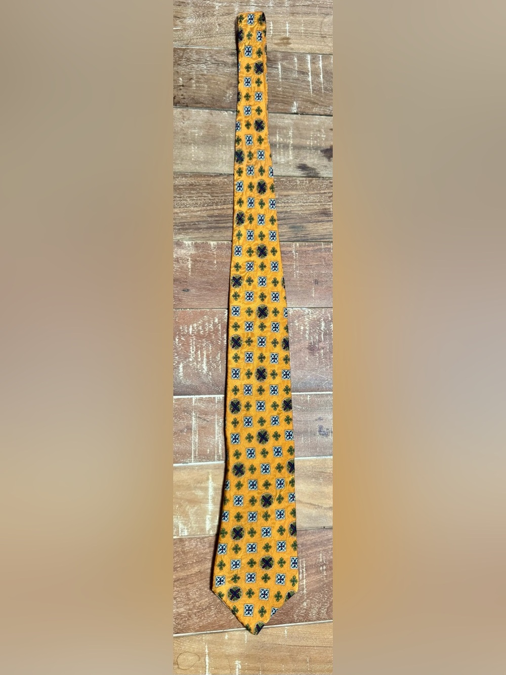 Liberty of London Geometric Men’s Tie in Red, Black & Cream 100% silk made 🇮🇹
